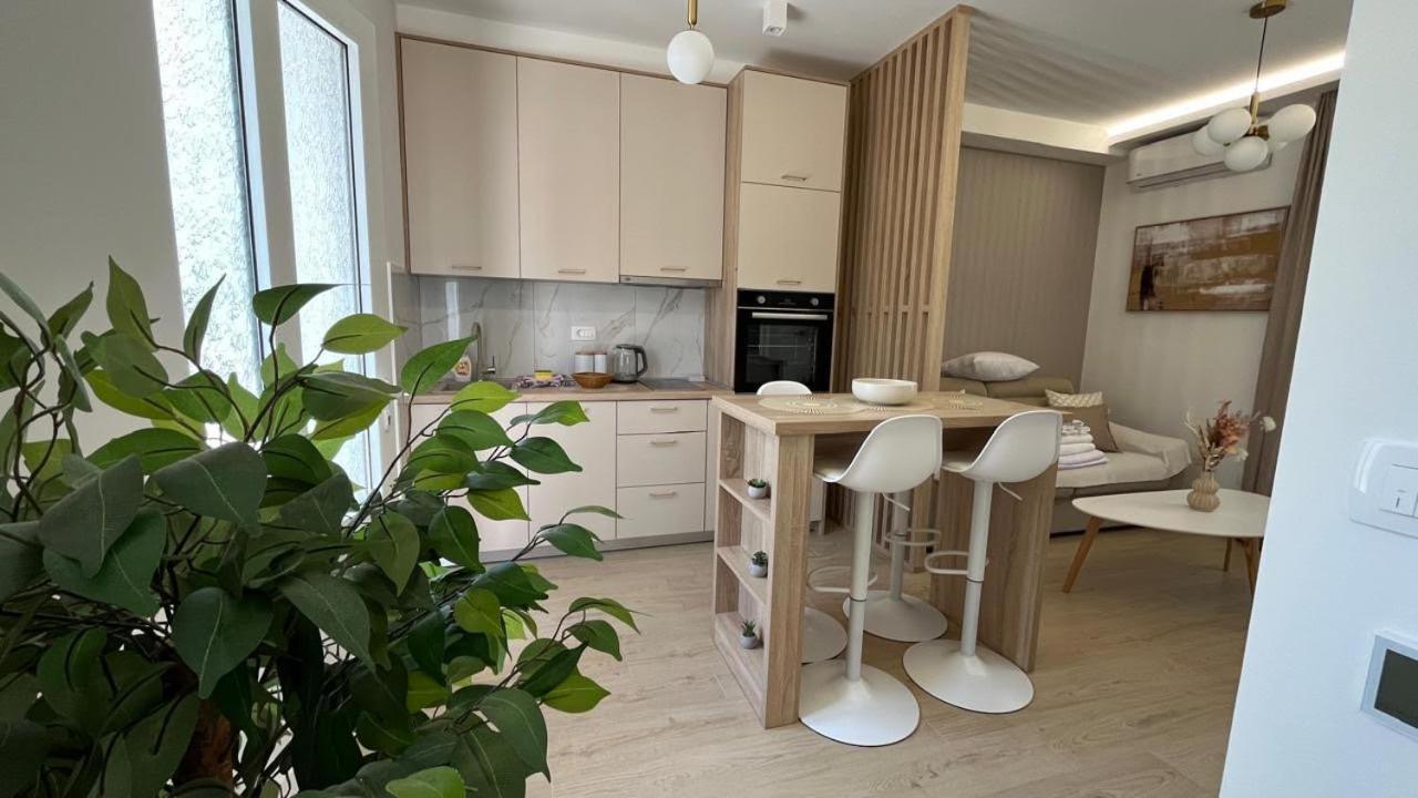Dmm Apartments ติวัต ภายนอก รูปภาพ